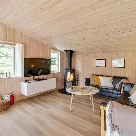 Holiday home Salgarth - 450m From The Sea In Ne Jutland By Interhome *
