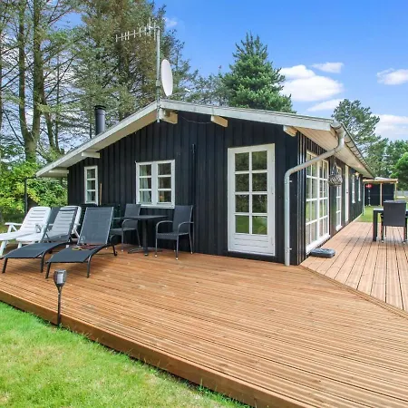 Holiday home Salgarth - 450m From The Sea In Ne Jutland By Interhome